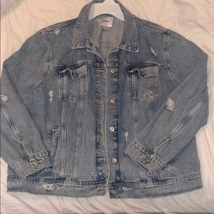 • Old Navy Jean Jacket •